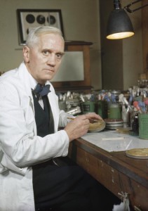 Aleksandr Fleminq (Alexander Fleming)